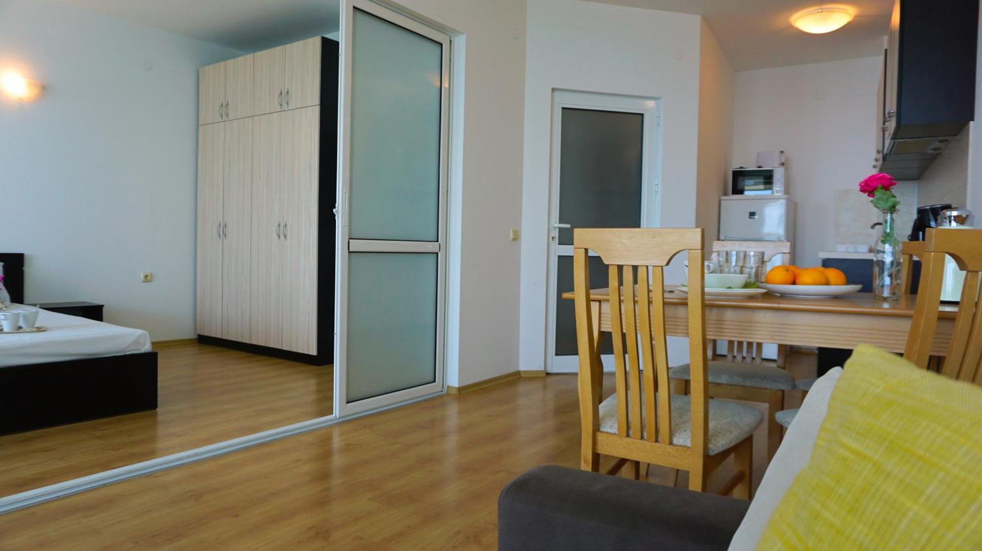 Плажни Апартаменти Силвър Бийч - Silver Beach Sea Apartments بايالا الغرفة الصورة